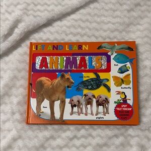 #122 Lift and Learn Animals Book